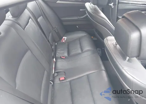 2013 BMW 528I xDrive z USA, uszkodzony, nr VIN WBAXH5C56DDW12923